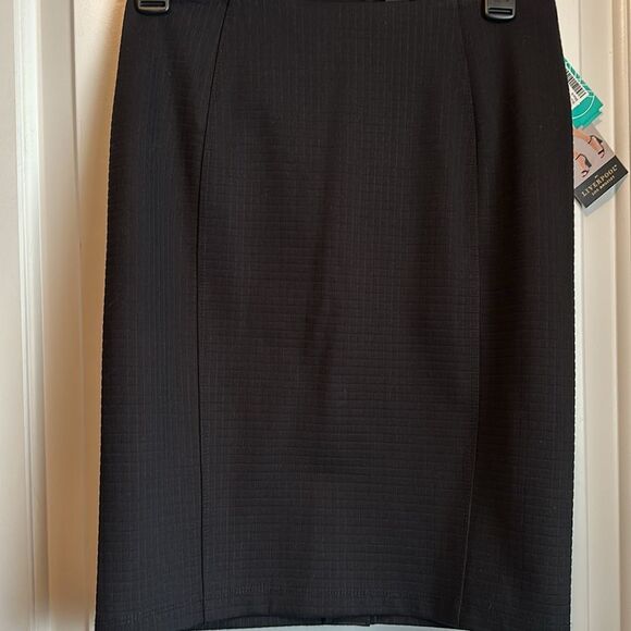 NWT Liverpool Knit Pencil Skirt - Picture 3 of 8